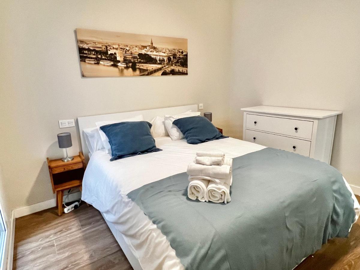 Apartamentos Moncloa Madrid Exterior photo